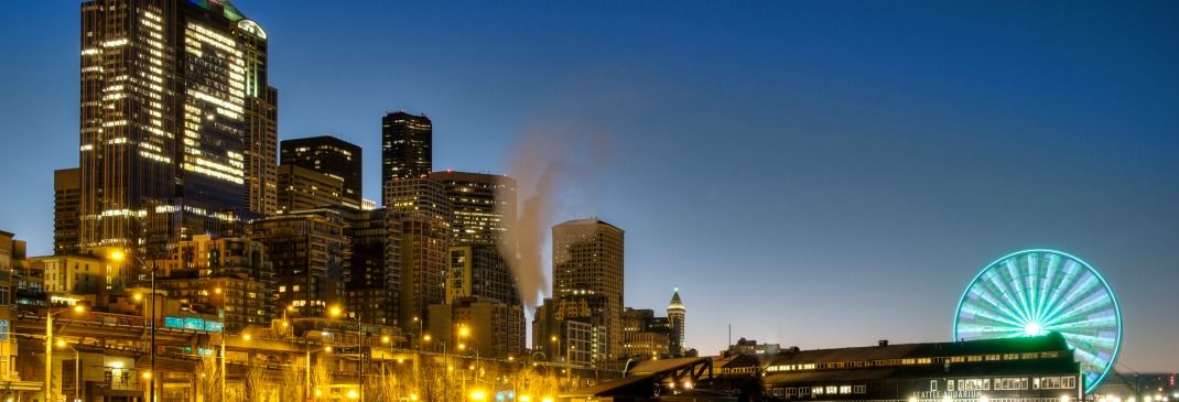  Seattle Skyline am Abend